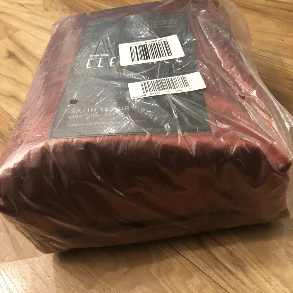 Martex Elegance Satin Merlot Sheet Set - King - Red